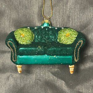 Settee Chesterfield ornament- Green